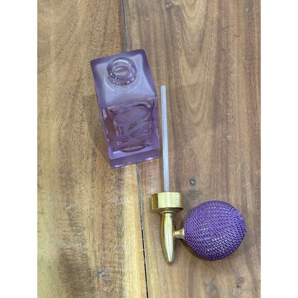 Vintage Amethyst Tone Atomizer Perfume Bottle Purple - Picture 4 of 4